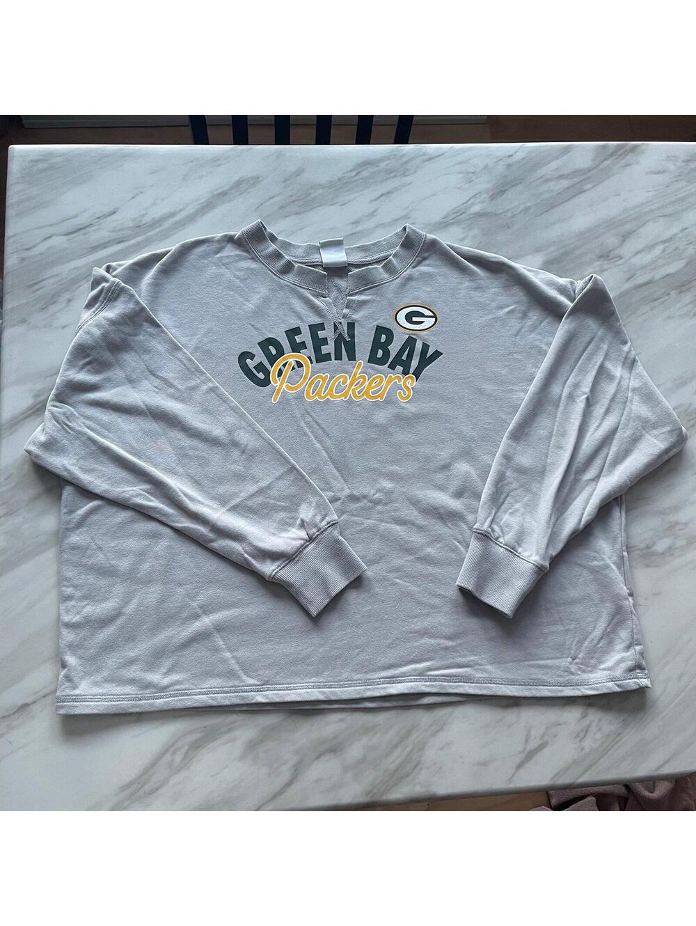 NFL Team Apparel Women’s Size 2XL Cropped Packers Long Sleeved Top